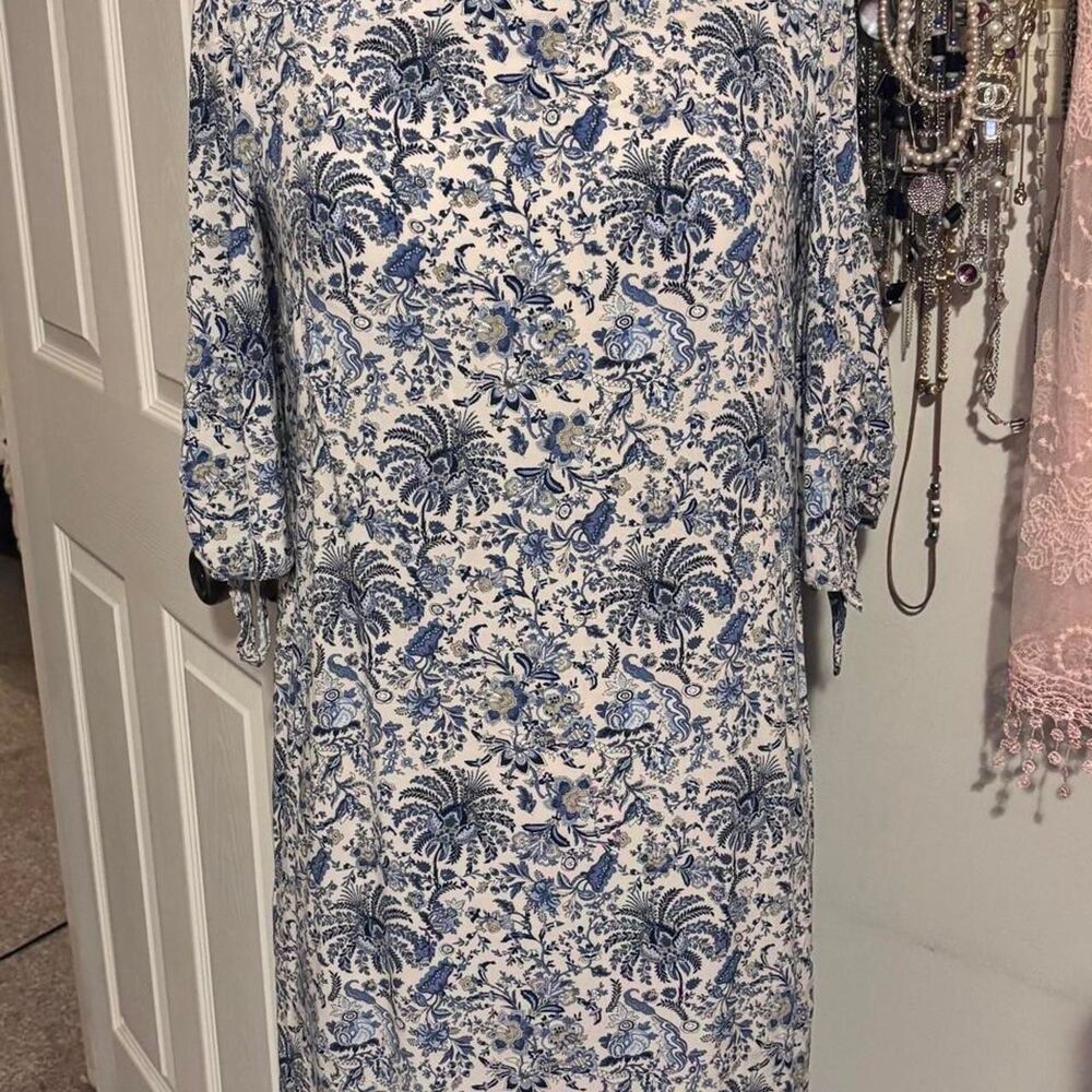 H&M Women's Blue and White Dress
